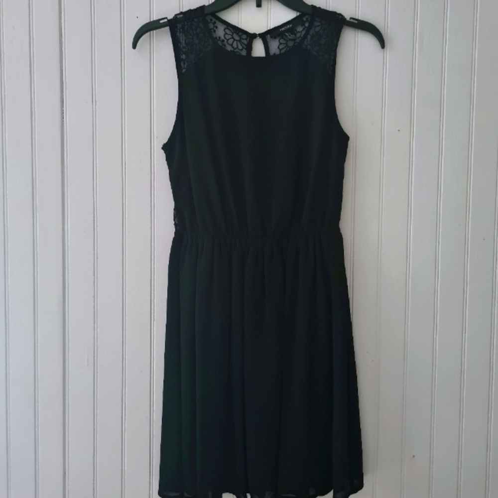 Black dress - lace on the back